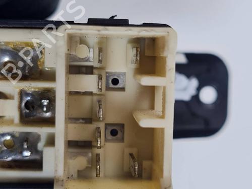 Right front window switch HYUNDAI SANTA FÉ I (SM) 2.0 CRDi 4x4 | BP37871681I26 - Image 3