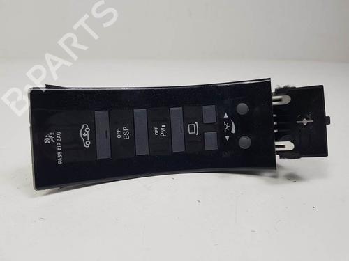 Used Switch Switch MERCEDES-BENZ S-CLASS (W221, V221) S 320 CDI (221.022, 221.122) (235 hp) 12533277 12533277