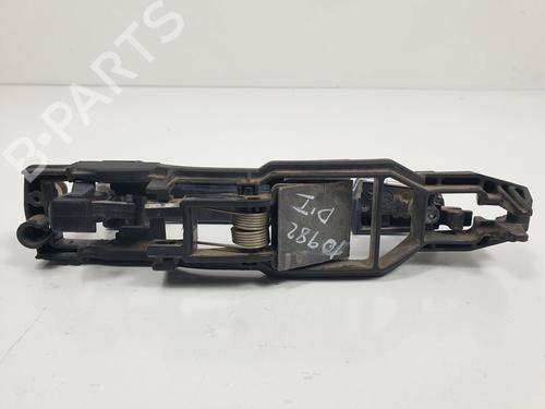 Front left exterior door handle MERCEDES-BENZ E-CLASS (W210) E 290 Turbo-D (210.017) | BP11422774C128 