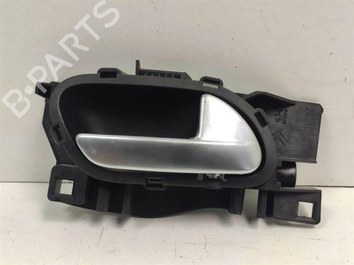 Used Front right interior door handle PEUGEOT 508 I (8D_) 2.0 HDi Hybrid4 AWC (163 hp) 10644047