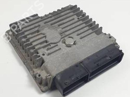 Used Engine control unit (ECU) SEAT LEON (1P1) 1.6 TDI (105 hp) 30292371