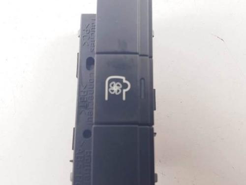 Used Switch Switch FIAT SCUDO Bus (270_, 272_) 2.0 D Multijet (163 hp) 25285686 25285686