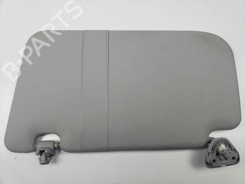 Used Right sun visor Right sun visor 12377391 12377391