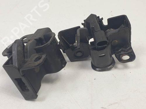 Used Hood lock MERCEDES-BENZ C-CLASS (W203) C 180 Kompressor (203.046) (143 hp) 10162055