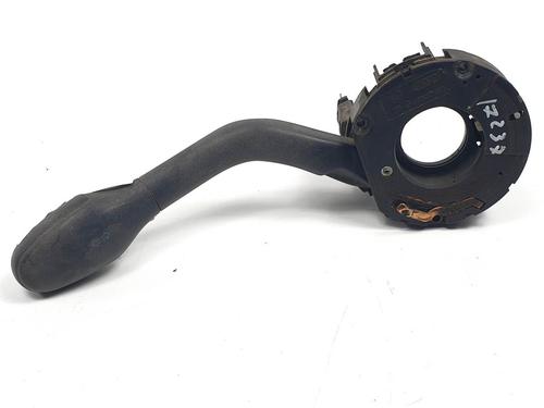 Used Steering column stalk Steering column stalk VW TRANSPORTER T4 Bus (70B, 70C, 7DB, 7DK, 70J, 70K, 7DC, 7DJ) 2.0 (84 hp) 25117840 25117840