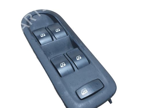 Used Left front window switch Left front window switch RENAULT SCÉNIC II (JM0/1_) 1.5 dCi (JM1E, JM16) (106 hp) 40287756 40287756