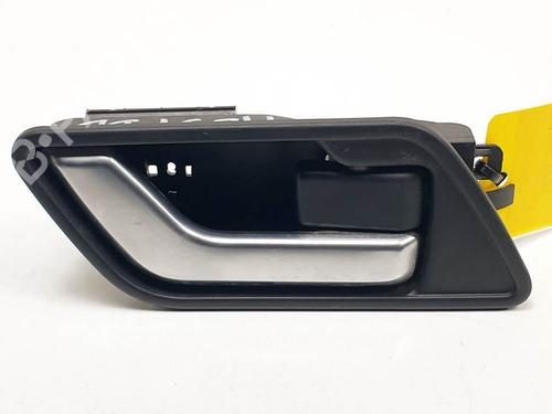 Used Front right interior door handle Front right interior door handle LAND ROVER RANGE ROVER SPORT I (L320) 2.7 D 4x4 (190 hp) 17715616 17715616