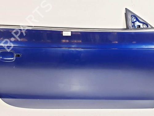 Used Right front door Right front door 18118184 18118184