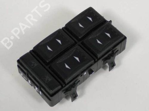 Used Left front window switch FORD MONDEO III (B5Y) 2.2 TDCi (155 hp) 7171726
