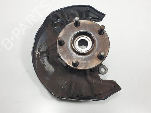 Used Right front steering knuckle Right front steering knuckle TOYOTA COROLLA Verso (ZER_, ZZE12_, R1_) 1.8 (ZNR11_, ZNR11R) (129 hp) 12389009 12389009