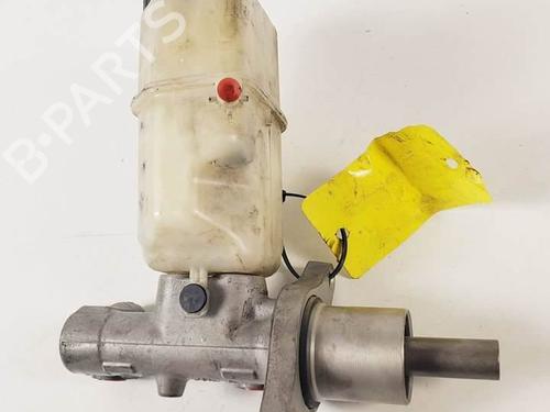 Used Brake master cylinder Brake master cylinder CITROËN C5 I (DC_) [2001-2005] 12363920 12363920