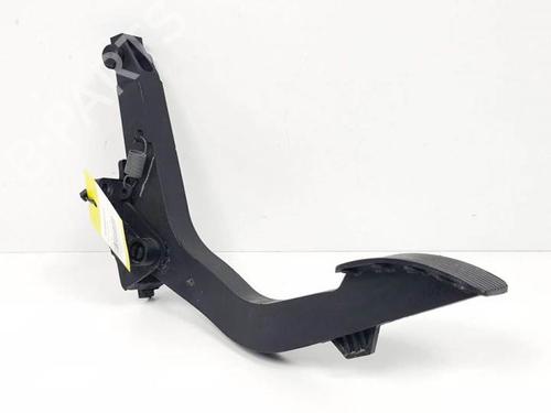 Used Pedal MERCEDES-BENZ M-CLASS (W163) ML 400 CDI (163.128) (250 hp) 19137496