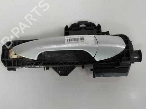 Used Rear right exterior door handle Rear right exterior door handle MERCEDES-BENZ C-CLASS T-Model (S204) C 220 CDI (204.208) (170 hp) 7079332 7079332