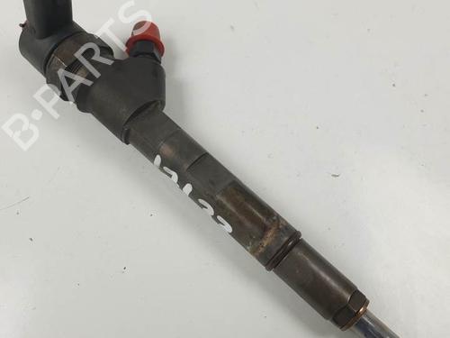 Used Injector CHRYSLER VOYAGER / GRAND VOYAGER IV (RG) 2.8 CRD (150 hp) 25908590