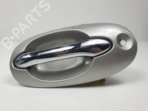 Used Front right exterior door handle KIA CARNIVAL I (UP) 2.9 TDi (126 hp) 12380704