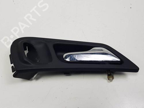 Used Rear right interior door handle Rear right interior door handle MERCEDES-BENZ C-CLASS (W203) C 200 CDI (203.007) (122 hp) 11688441 11688441