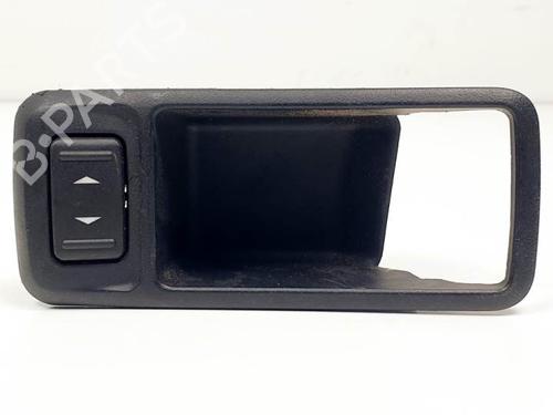 Used Right rear window switch FORD KUGA I [2008-2012]  13652016