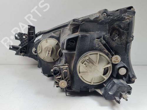 Right headlight MITSUBISHI GRANDIS (NA_W) 2.0 DI-D (NA8W) | BP29849926C29