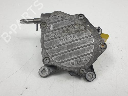 Used Vacuum pump Vacuum pump TOYOTA RAV 4 III (_A3_) 2.2 D 4WD (ALA30_, ALA30R) (177 hp) 15075910 15075910