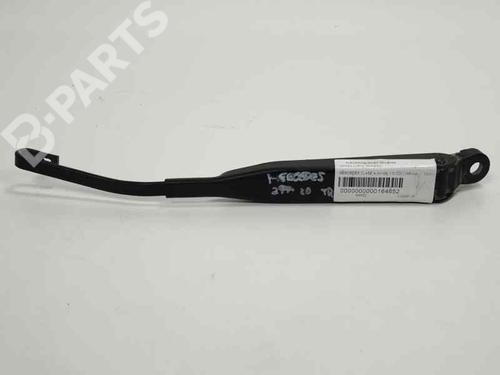 Used Rear windshield wiper arm MERCEDES-BENZ A-CLASS (W168) A 170 CDI (168.009, 168.109) (95 hp) 6847793
