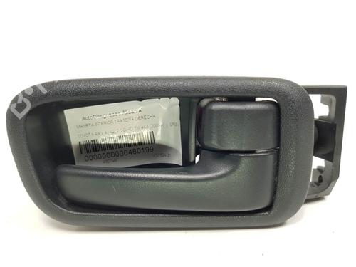 Used Rear right interior door handle Rear right interior door handle TOYOTA RAV 4 II (_A2_) 2.0 D 4WD (CLA20_, CLA21_, CLA20R, CLA21R) (116 hp) 8692610 8692610