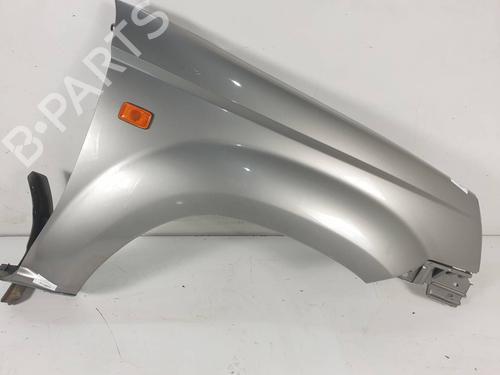 Used Right front fenders Right front fenders 37533183 37533183