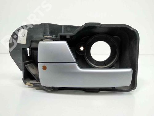 Used Front left interior door handle Front left interior door handle FORD MONDEO III (B5Y) 2.0 16V TDDi / TDCi (115 hp) 7579978 7579978