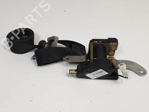 Used Front right seatbelt NISSAN MICRA III (K12) 1.2 16V (80 hp) 8731108