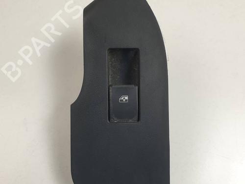 right-rear-window-switch-chevrolet-captiva-c100-c140-2006-30959028 main image