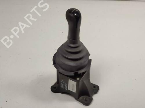Used Gear lever FORD FIESTA V (JH_, JD_) 1.4 16V (80 hp) 9298608