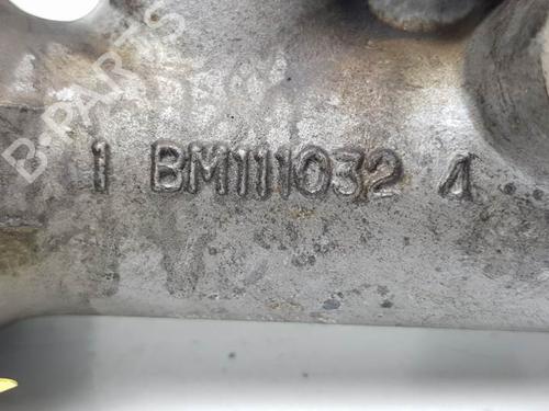 Brake master cylinder HYUNDAI H-1 / STAREX Bus (A1) 2.5 TD 4WD | BP11753841M77 