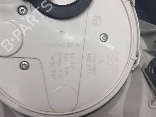 Left taillight VW EOS (1F7, 1F8) 2.0 TDI 16V | BP37756275C34 - Image 3