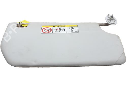Used Right sun visor Right sun visor 37230063 37230063