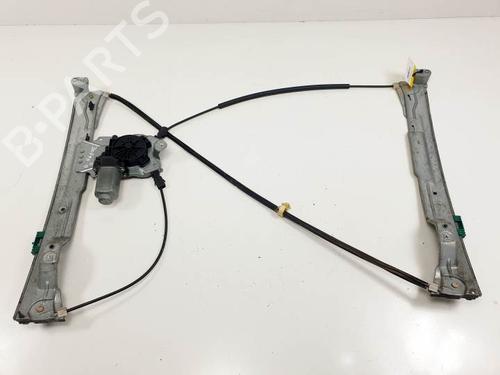 Rudehejsemekanisme Højre foran RENAULT CLIO III (BR0/1, CR0/1) 1.2 16V (BR02, BR0J, BR11, CR02, CR0J, CR11) (75 hp) 28060847