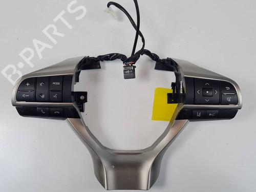 comandos-do-volante-lexus-rx-_l2_-2015-34515348 main image