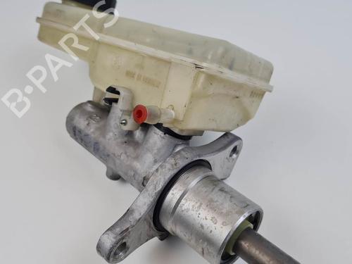 Used Brake master cylinder Brake master cylinder MITSUBISHI COLT VI (Z3_A, Z2_A) 1.5 DI-D (Z39A) (95 hp) 24499584 24499584