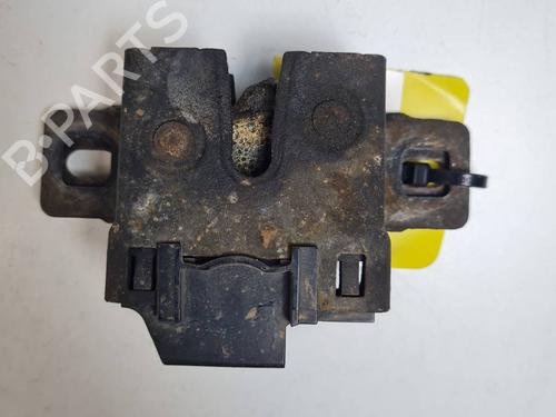 hood-lock-land-rover-freelander-2-l359-2006-2007-2008-2009-2010-2011-2012-2013-2014-2015-36963357 main image