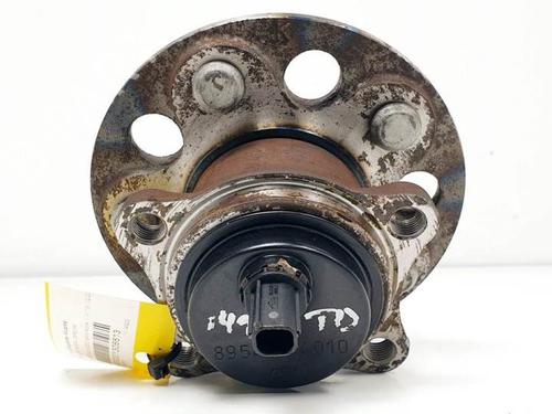 Right rear steering knuckle TOYOTA COROLLA Hatchback (_E21_, _EA1_, _EH1_) 1.8 Hybrid (ZWE211) | BP25403909M28 