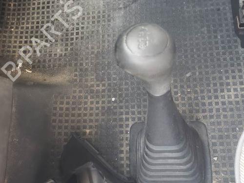 Right front seat VW TRANSPORTER T4 Bus (70B, 70C, 7DB, 7DK, 70J, 70K, 7DC, 7DJ) 2.5 TDI | BP28027480C16 