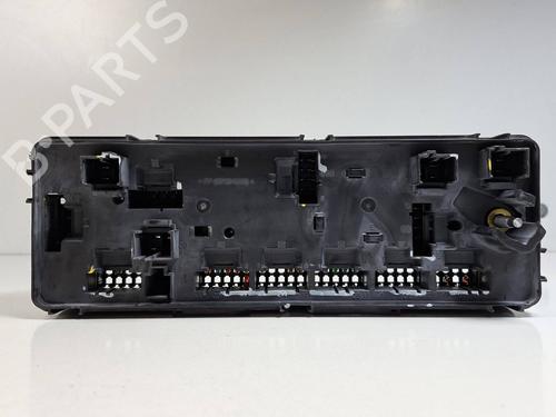 Fuse box LAND ROVER DISCOVERY V (L462) 2.0 Sd4 4x4 | BP39169810E1 - Image 5