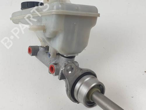 Used Brake master cylinder OPEL VIVARO A Van (X83) 2.0 CDTI (F7) (90 hp) 28065659