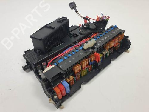 Used Fuse box BMW X3 (E83) xDrive 35 d (286 hp) 9721725