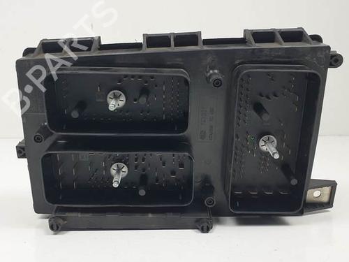 Fuse box OPEL ASTRA H GTC (A04) 1.6 (L08) | BP17724458E1 