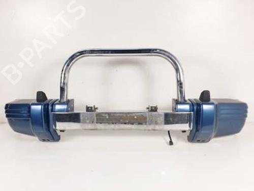 Used Front bumper MITSUBISHI PAJERO II (V3_W, V2_W, V4_W, V5_W) 2.5 TD 4WD (V24W) (99 hp) 30278660