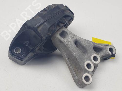 Used Engine mount Engine mount CITROËN C3 III (SX) 1.2 VTi 82 (82 hp) 24915108 24915108