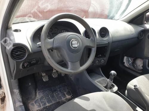 Left front steering knuckle SEAT IBIZA III (6L1) 1.4 16V | BP28713617M25 