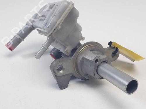 Used Brake master cylinder Brake master cylinder 38083384 38083384