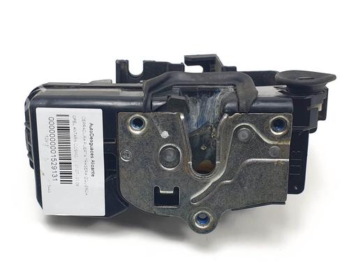 rear-left-lock-opel-antara-a-l07-2006-2007-2008-2009-2010-2011-2012-2013-2014-2015-2016-2017-25119448 main image