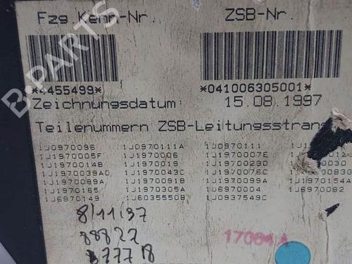 Fuse box VW GOLF IV (1J1) 1.6 | BP8302048E1 