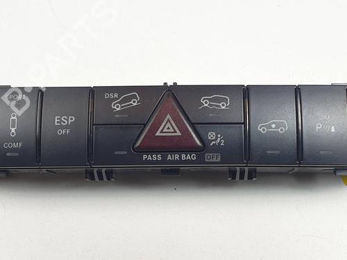 Used Warning switch Warning switch MERCEDES-BENZ M-CLASS (W164) ML 320 CDI 4-matic (164.122) (224 hp) 30279031 30279031